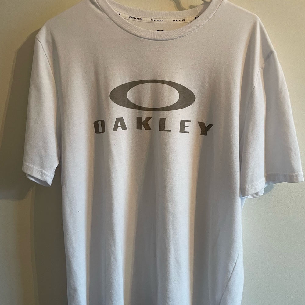 Oakley White Short Sleeve Tee with Gray Logo